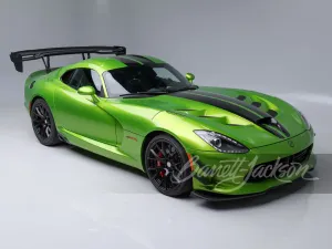 Final-Year Dodge Viper ACR Snakeskin Green Edition Heads to Auction Without Reserve