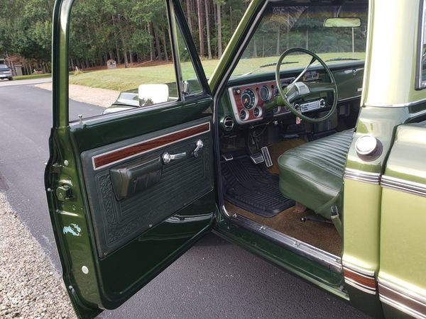 Double Green, Double Headlights: 1969 GMC Sierra Grande